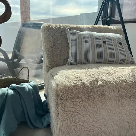 Ocean View By Charmes Penthouse Apartment *