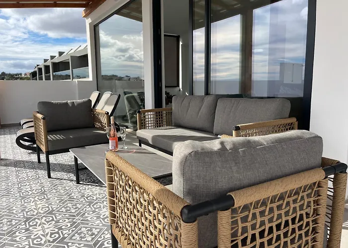 Ocean View By Charmes Penthouse 아파트